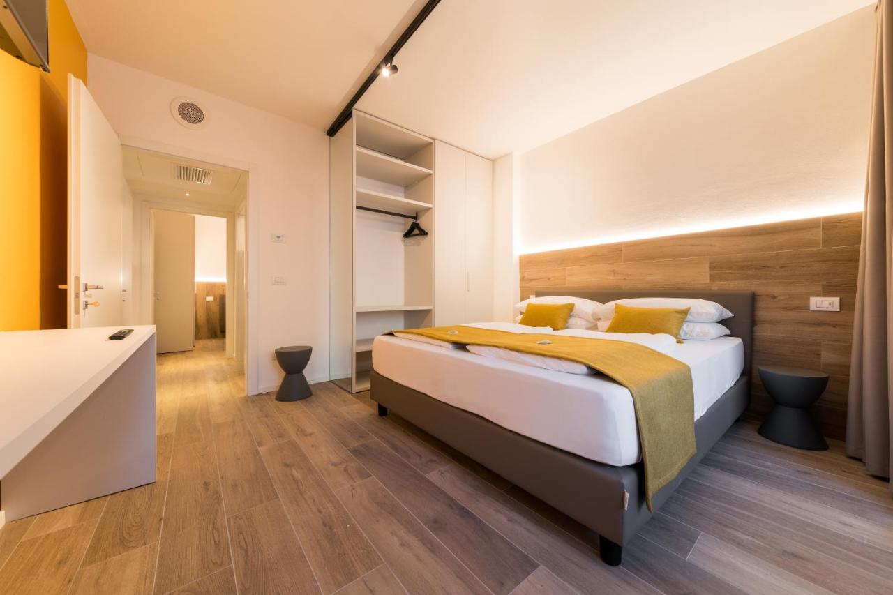 Boutique Apartments By Annalisa Torbole Sul Garda Екстер'єр фото