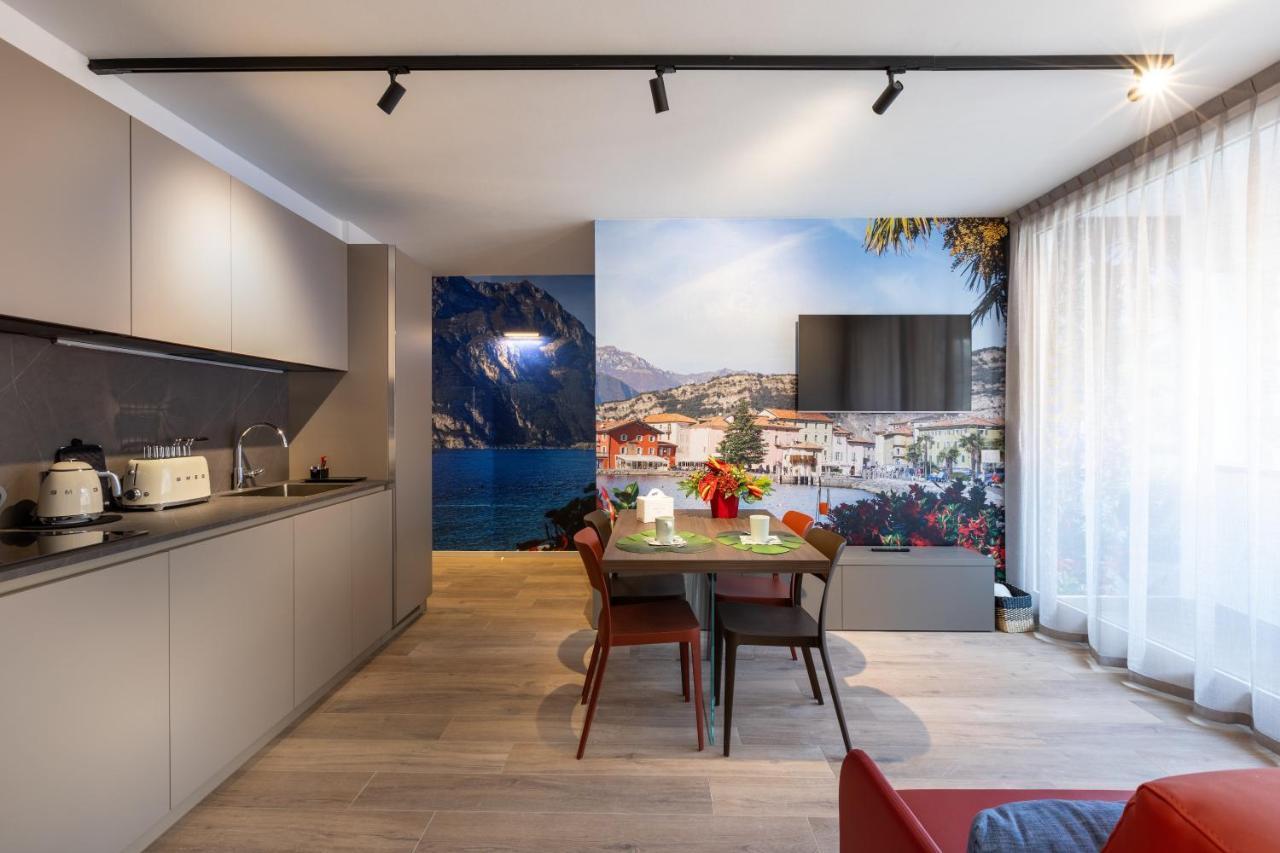 Boutique Apartments By Annalisa Torbole Sul Garda Екстер'єр фото