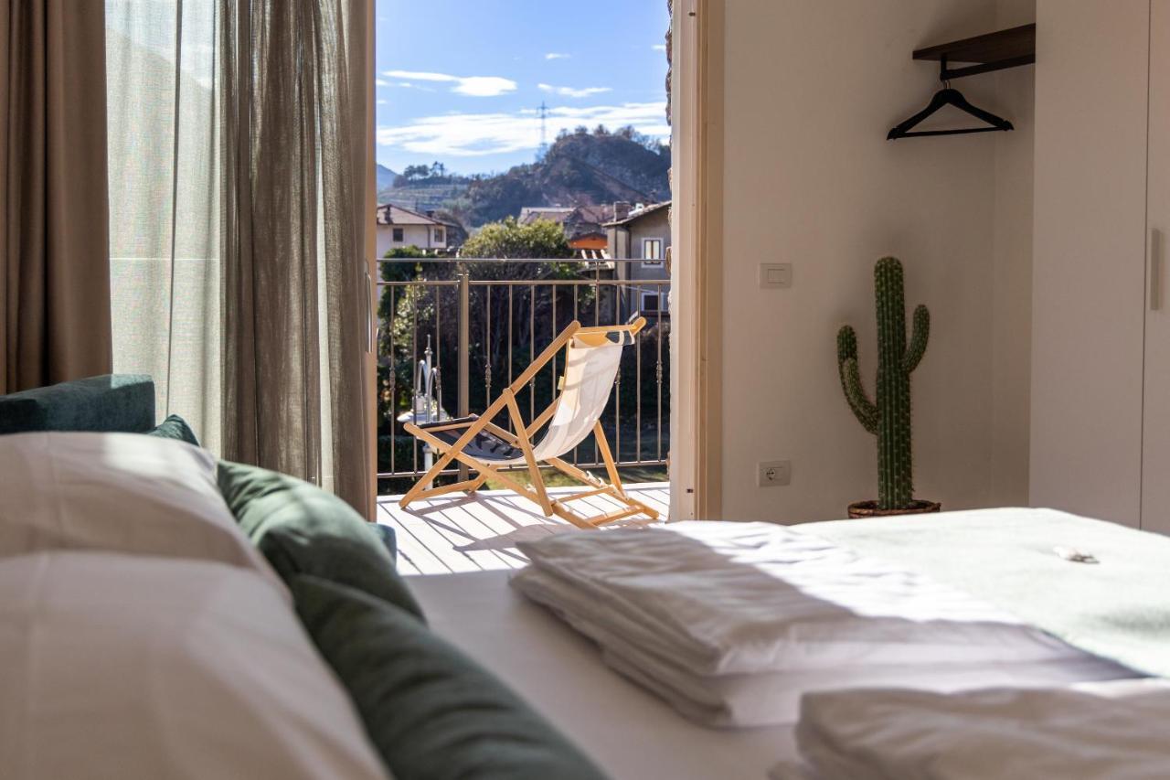 Boutique Apartments By Annalisa Torbole Sul Garda Екстер'єр фото