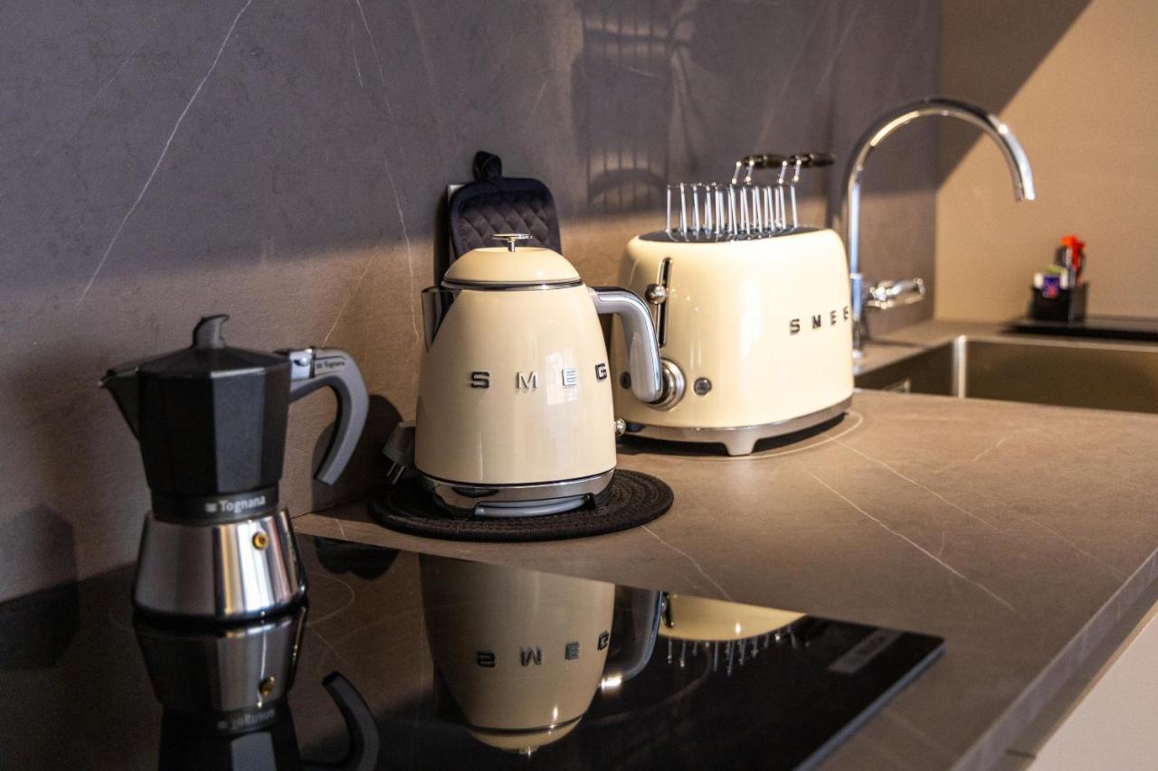 Boutique Apartments By Annalisa Torbole Sul Garda Екстер'єр фото