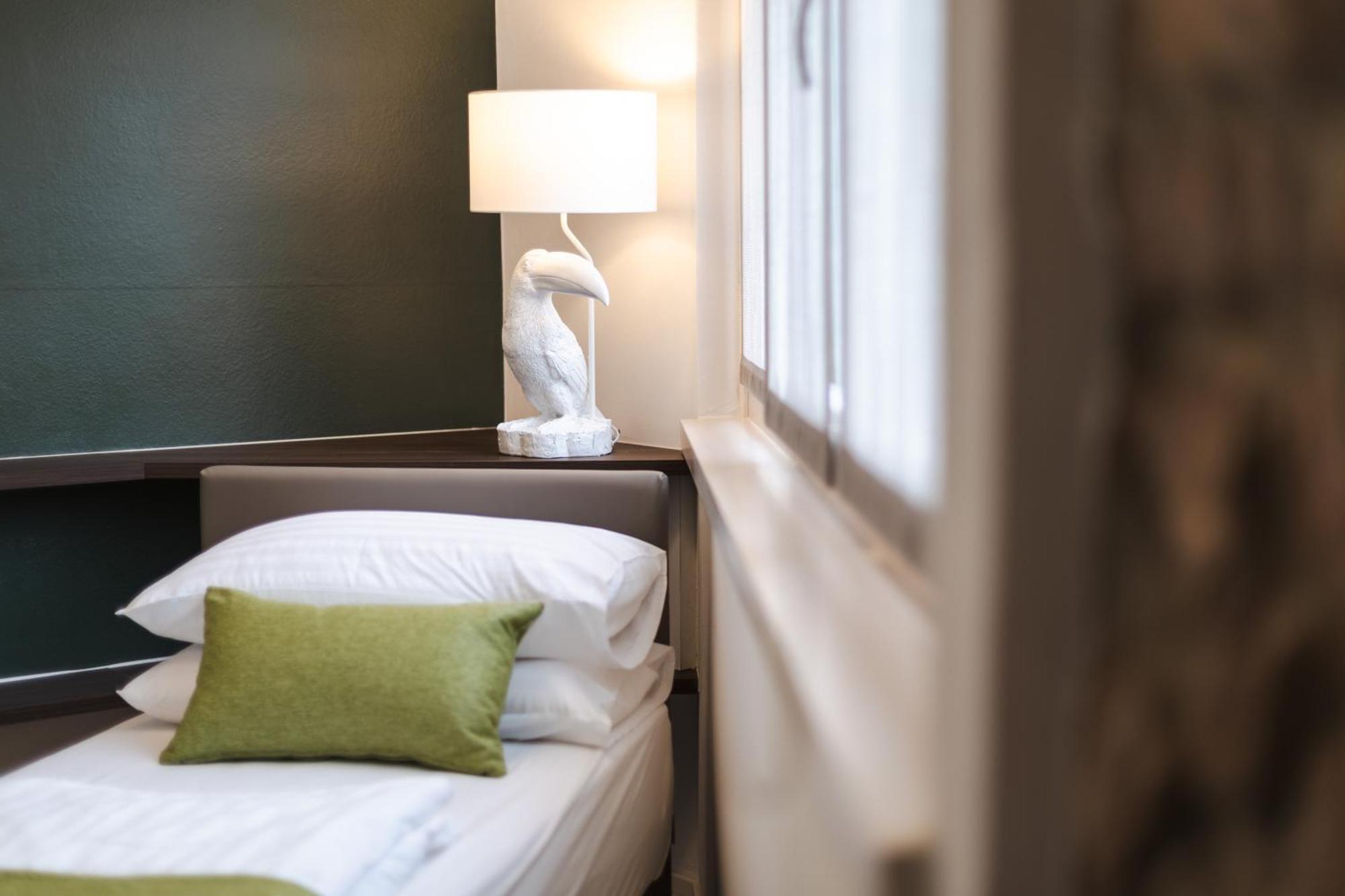 Boutique Apartments By Annalisa Torbole Sul Garda Екстер'єр фото